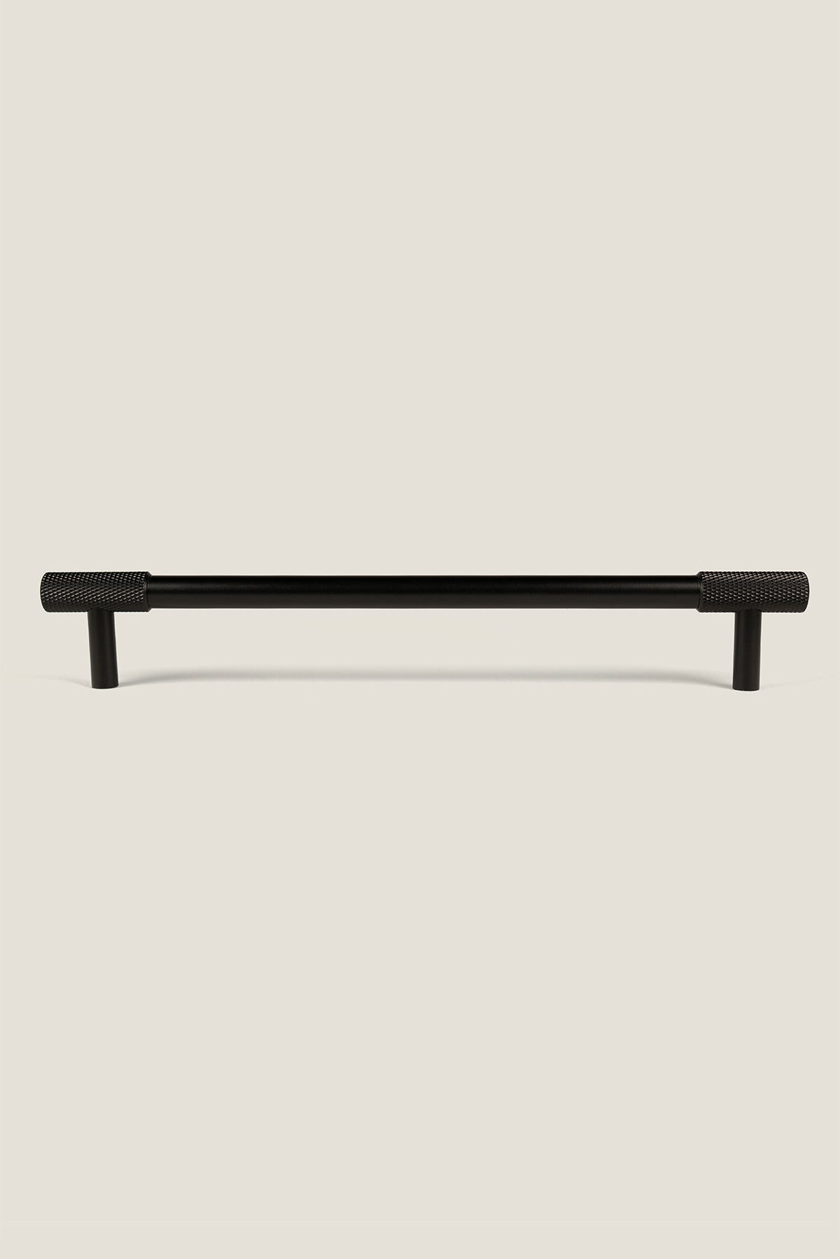 Cabinet Handle - Trama