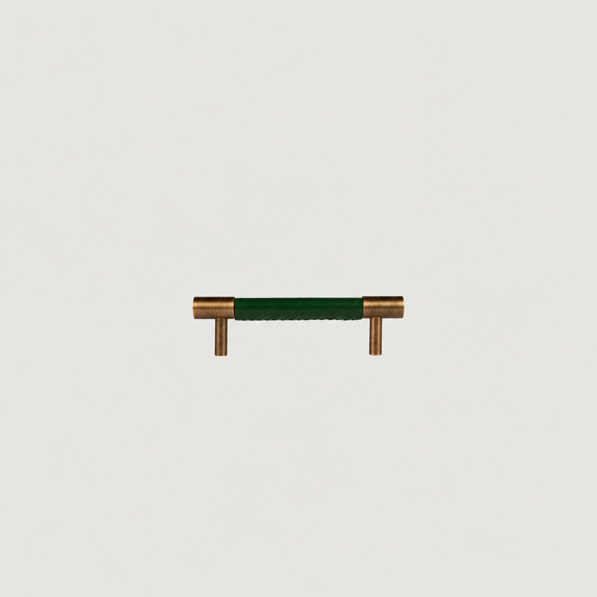 Cavallo cabinet handle, green leather, antique brass, 96mm screw spacing