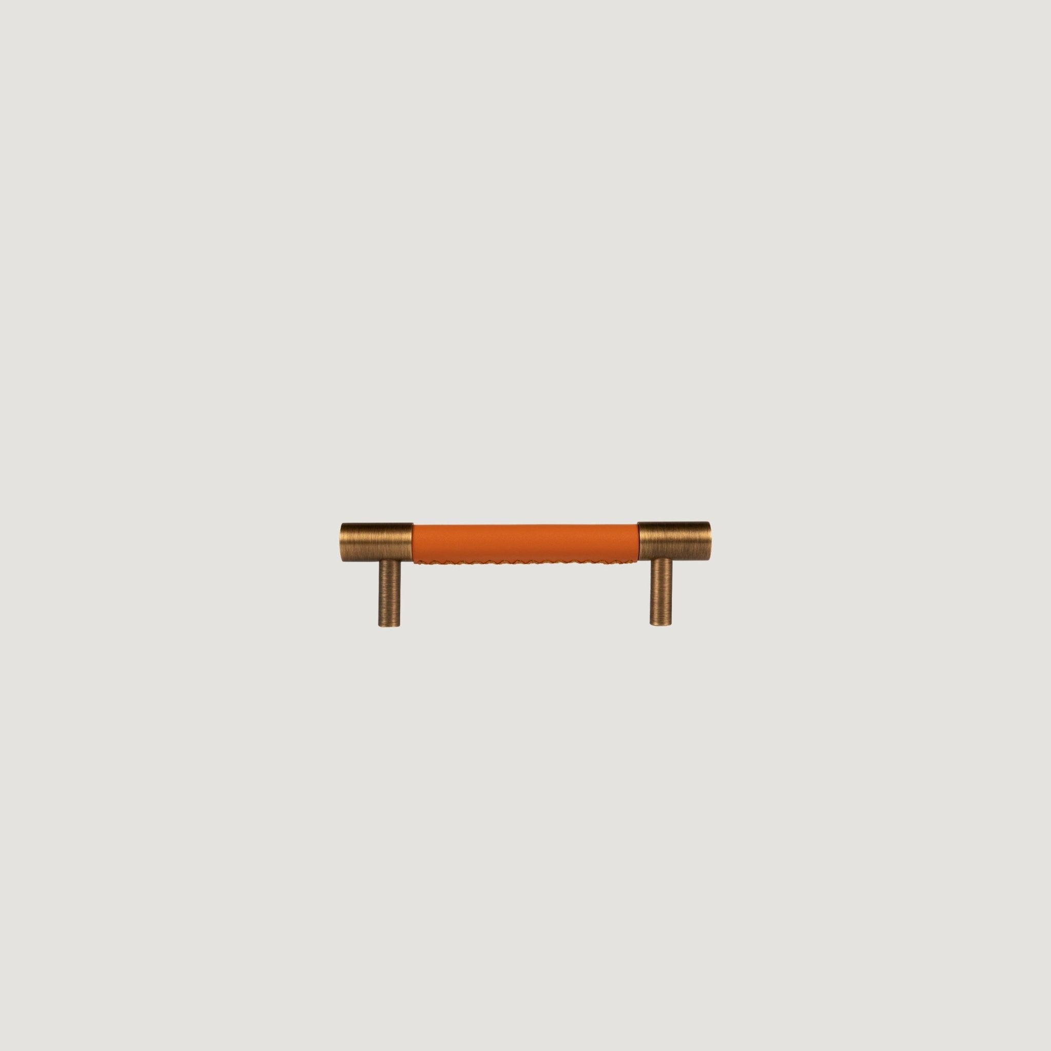 Héritage Brass & Leather Cabinet Handle – Cavallo Collection - Bergamo Design