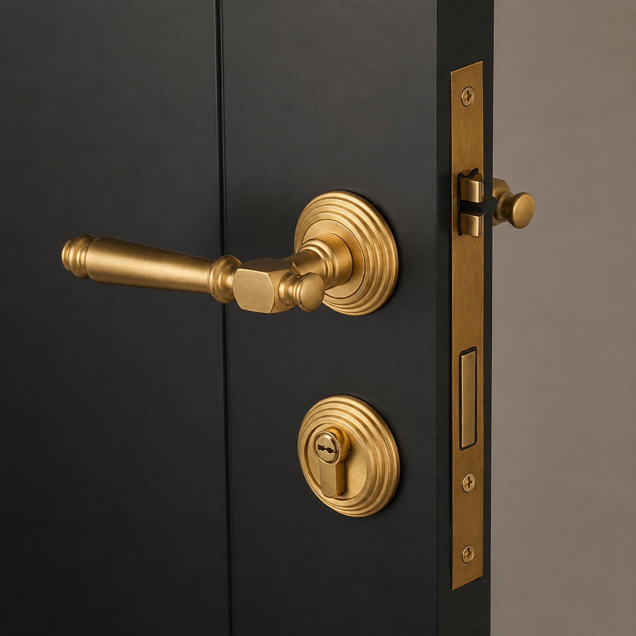 Solid Brass Door Lever – Brass – Vincero Collection - Bergamo Design