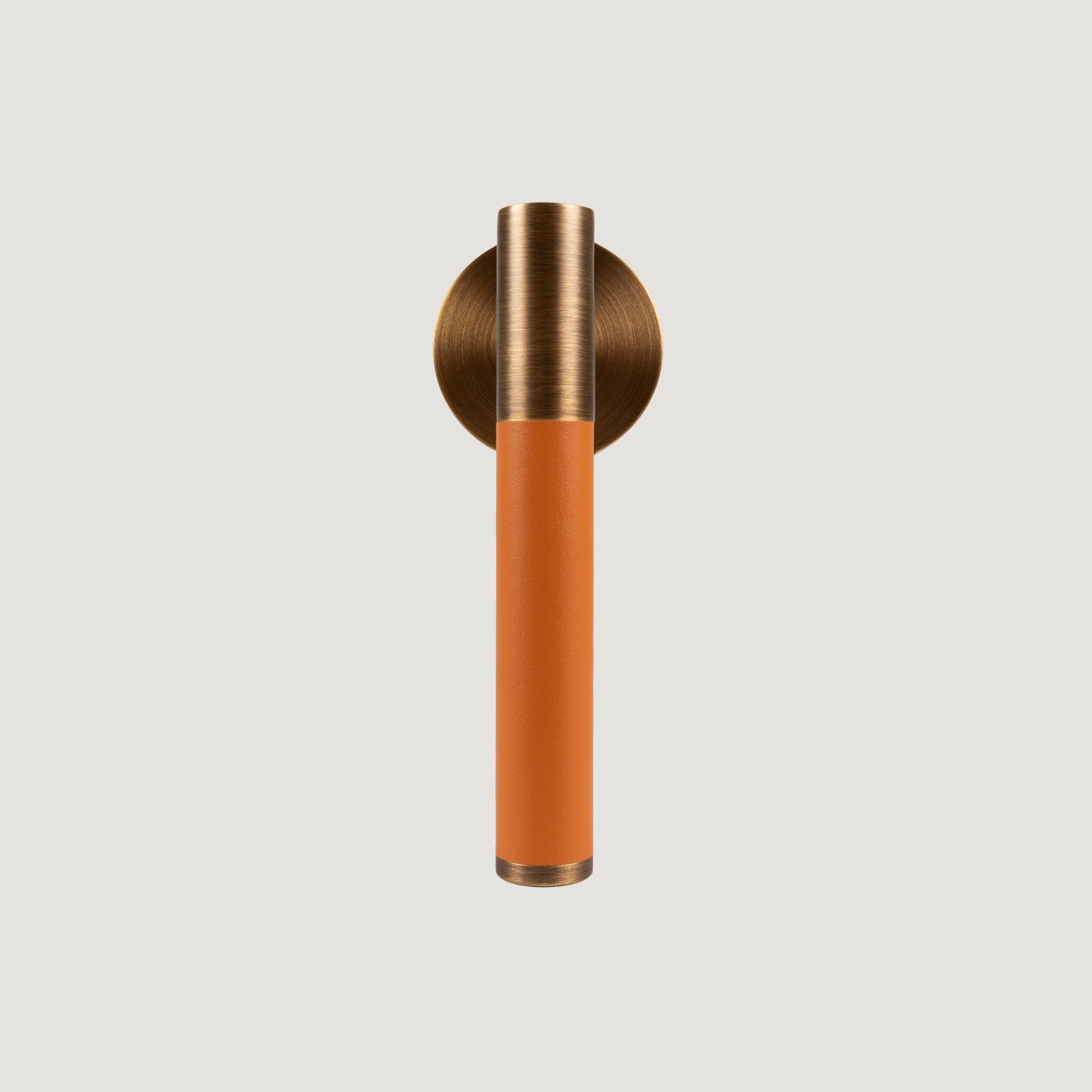Solid Héritage Brass & Leather Door Lever – Cavallo Collection - Bergamo Design