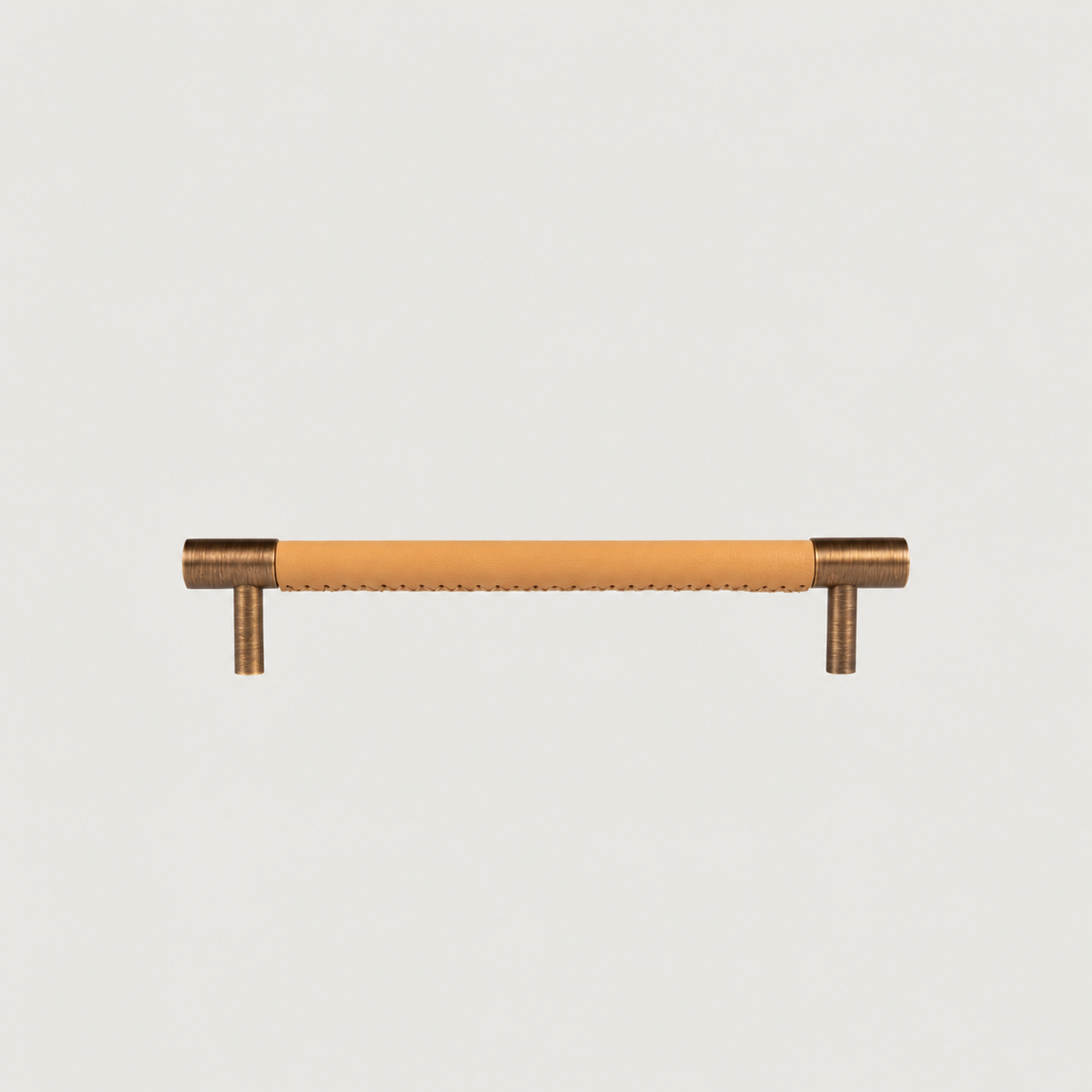 Cavallo cabinet handle, beige leather, antique brass, 160mm screw spacing