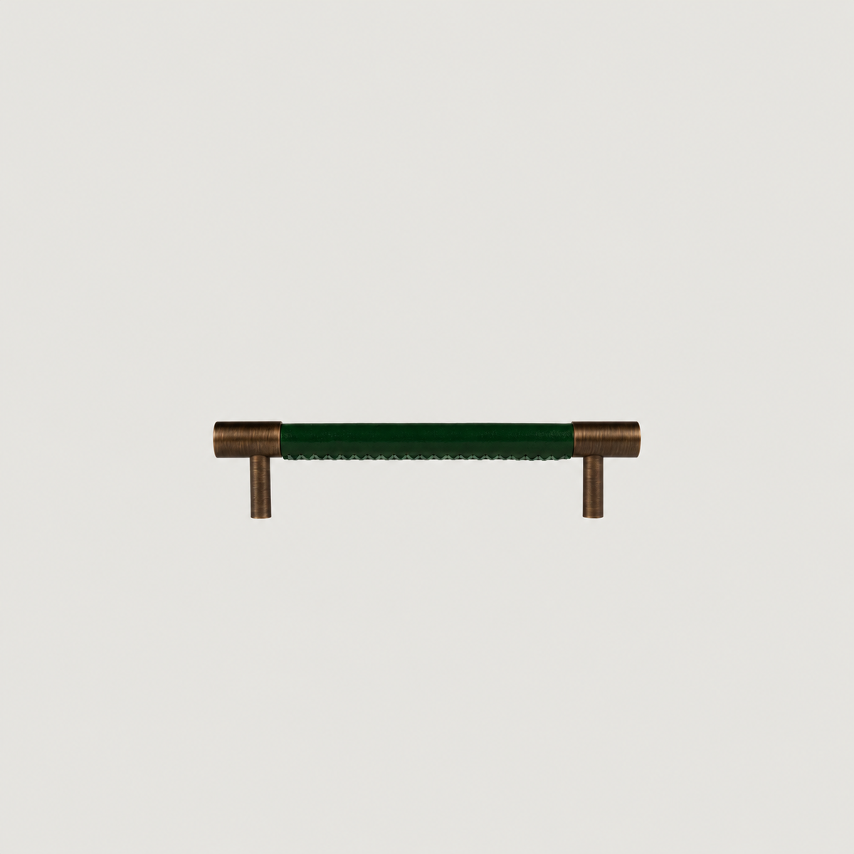 Cavallo cabinet handle, green leather, antique brass, 128mm screw spacing