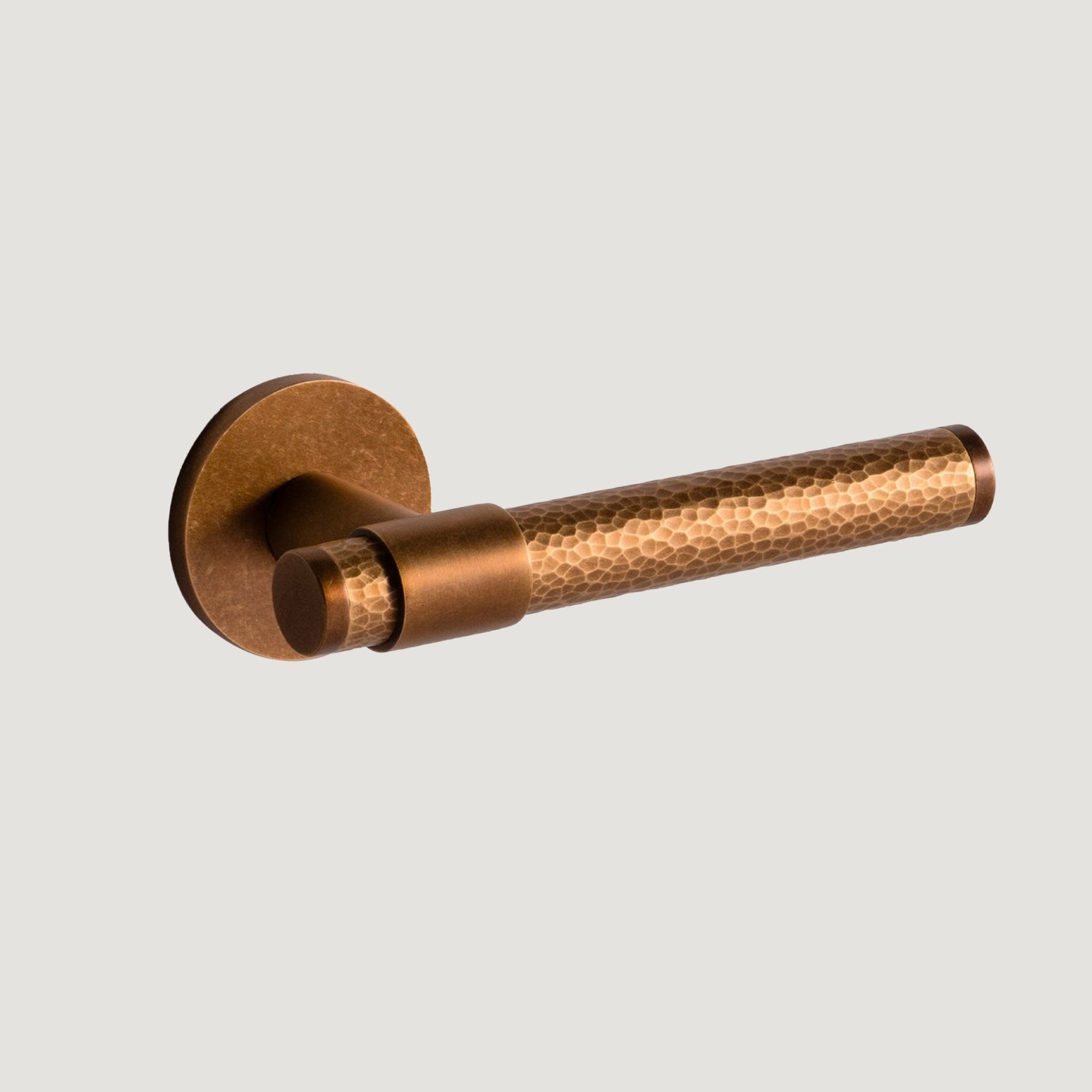 Solid Brass Door Lever – Aged Brass – Martello Forma Collection - Bergamo Design