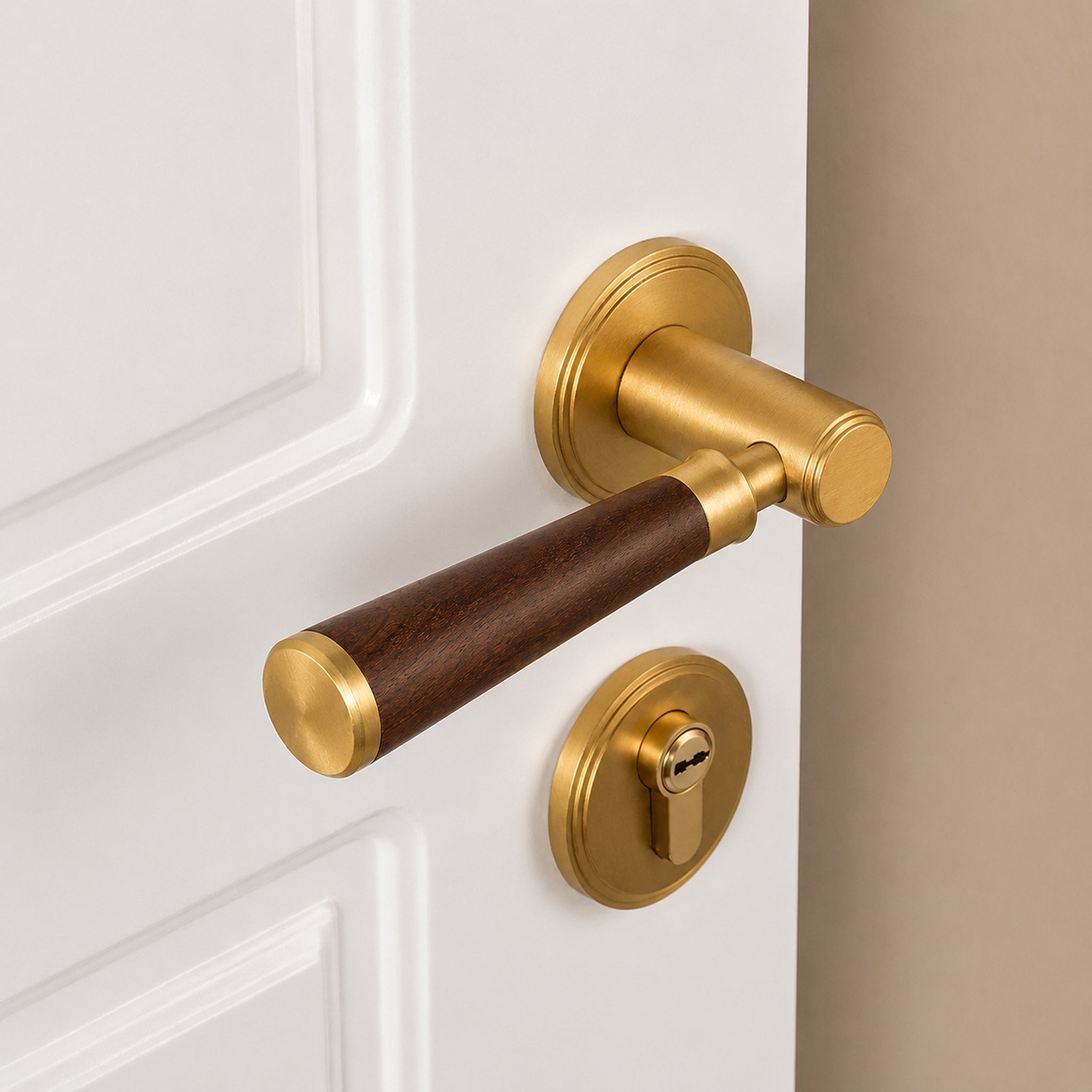 Solid Brass & Wood Door Lever – Brass – Legno Antico - Bergamo Design
