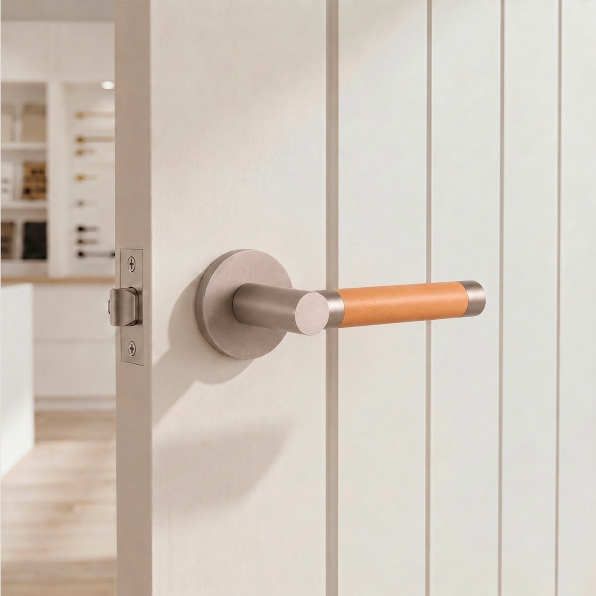 Solid Nickel & Beige Leather Door Lever – Cavallo Piatto Collection - Bergamo Design