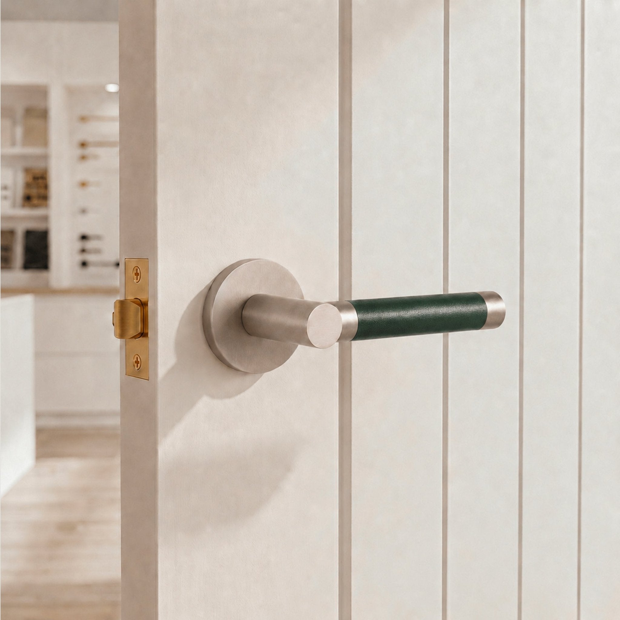 Solid Nickel & Green Leather Door Lever – Cavallo Piatto Collection - Bergamo Design